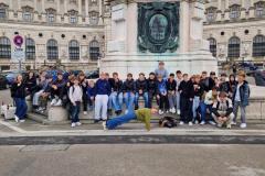 1000063947 1000063947